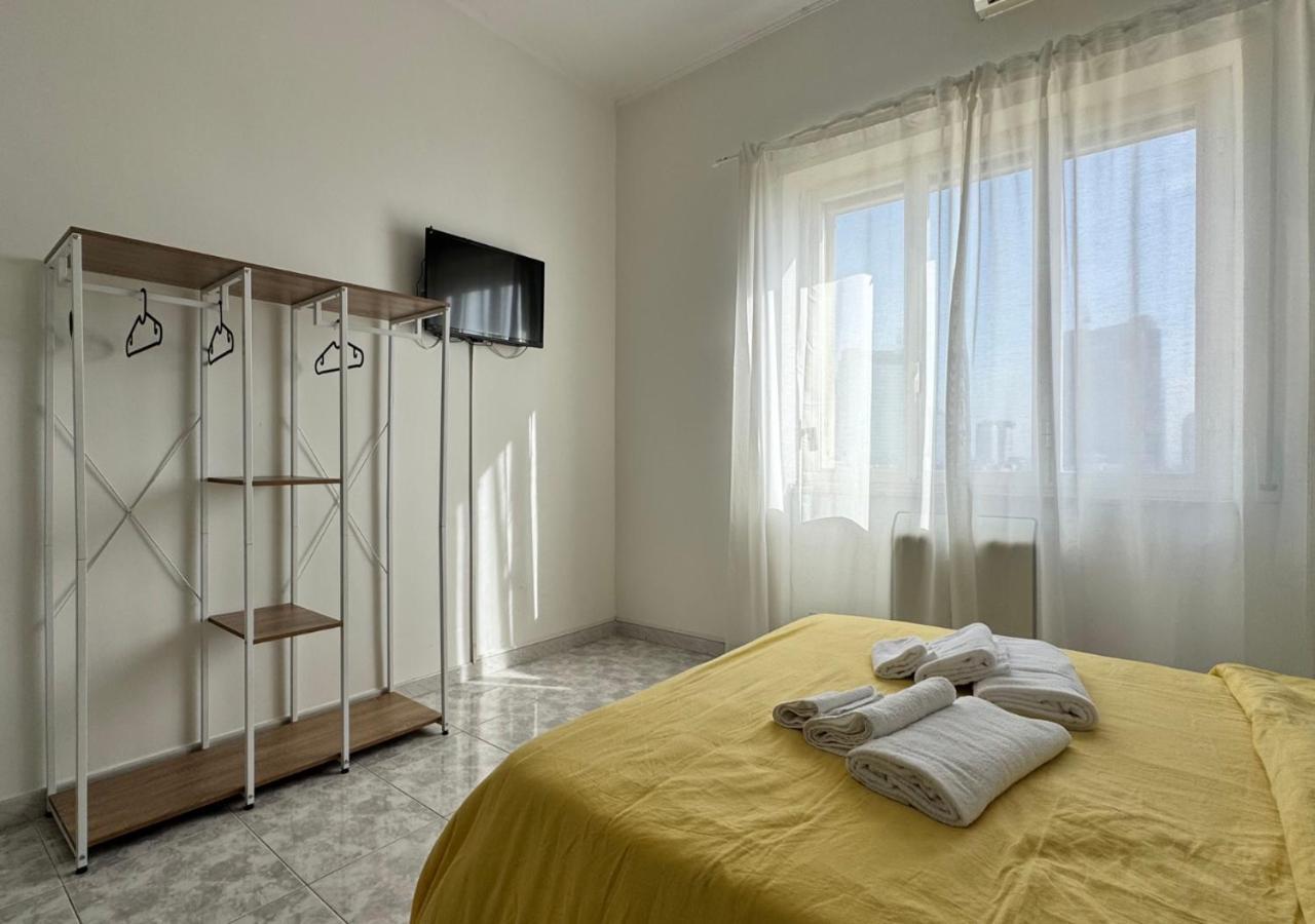 Corso Novara - 8 Posti Letto E Self Check-In Vicino La Stazione Centrale Di Napoli 外观 照片