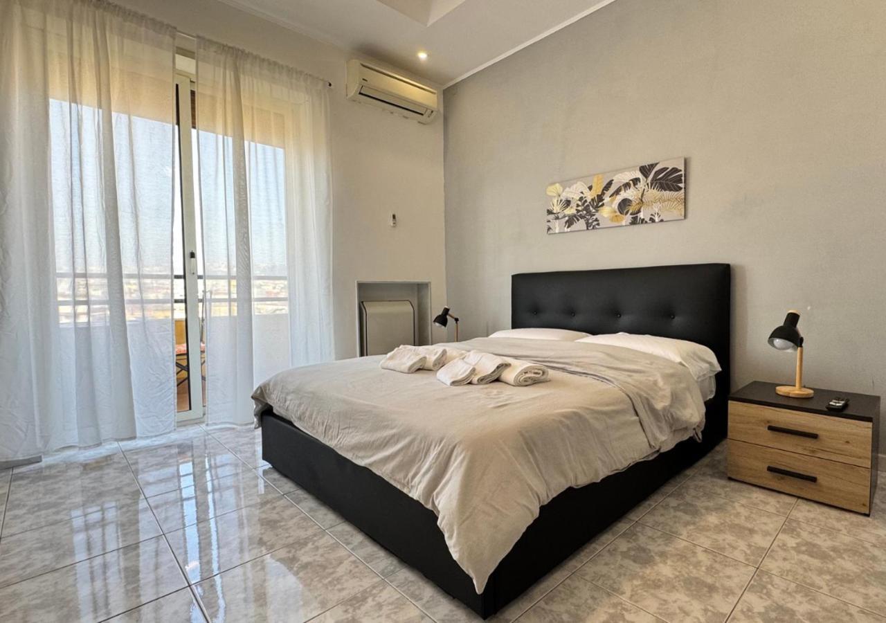 Corso Novara - 8 Posti Letto E Self Check-In Vicino La Stazione Centrale Di Napoli 外观 照片